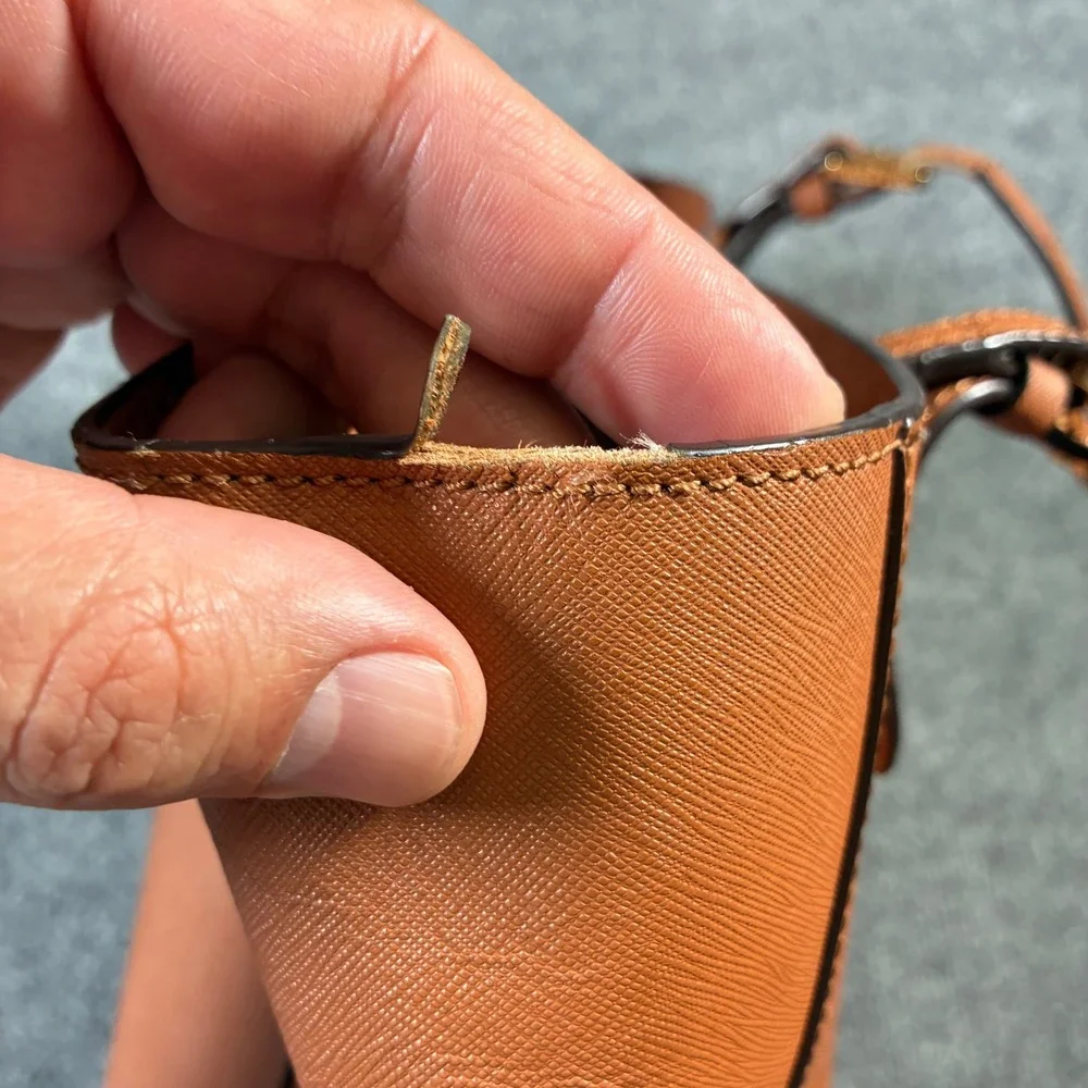 Tory Burch tory burch